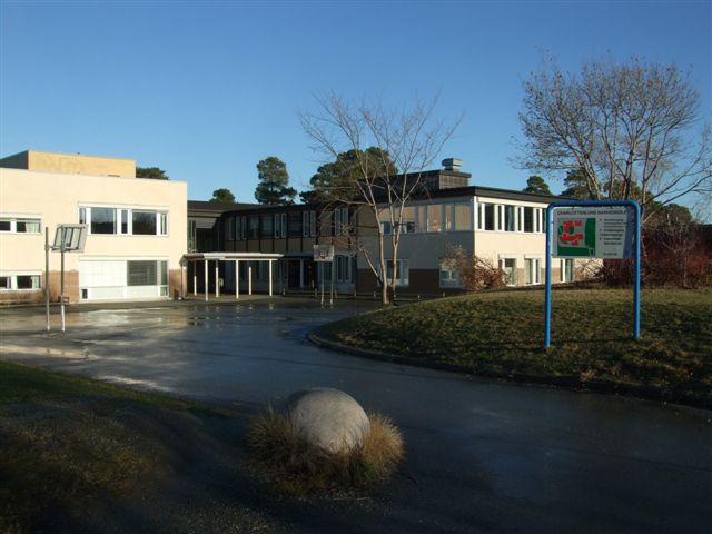 Charlottenlund barneskole i november 2008